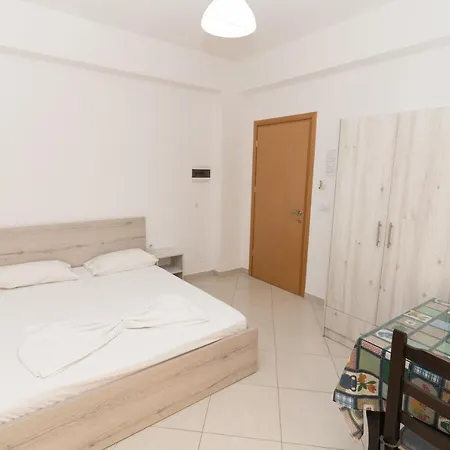 Sheme'S Apartments Sarande Exterior photo