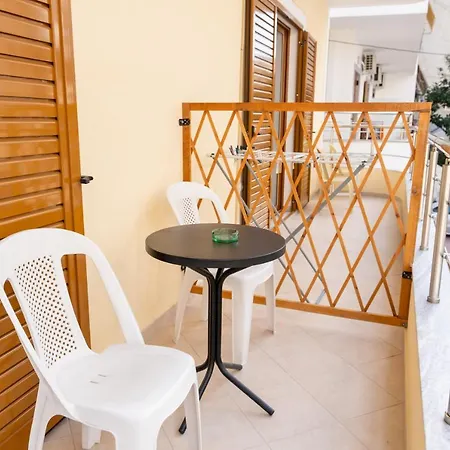 Sheme'S Apartments Sarande Exterior photo